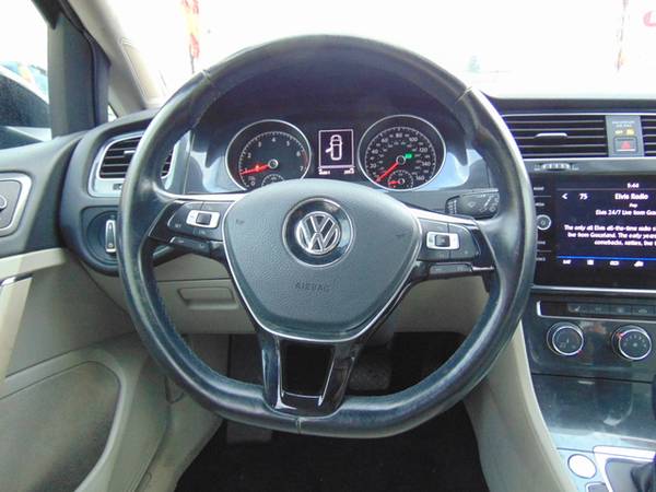 2018 Volkswagen VW Golf SportWagen SE - - by dealer for sale in Midlothian, IL – photo 17