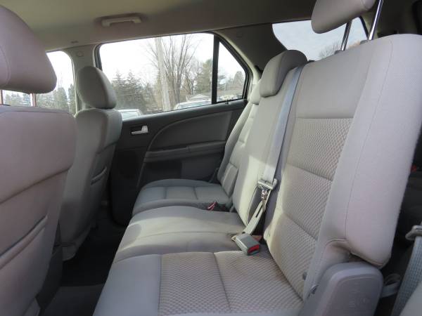 2005 Ford Freestyle SEL - 3RD ROW, 143K, heated mirrors, good tires... for sale in Farmington, MN – photo 18