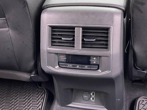 2019 VW Volkswagen Atlas SE 4Motion Sport Utility 4D suv Silver for sale in Covington, OH – photo 20