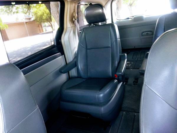 Reduced price!!! 2011 VW ROUTAN SE!!! - cars & trucks - by owner -... for sale in Sunland Park, TX – photo 18