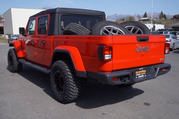 2020 Jeep Gladiator OVERLAND - - by dealer - vehicle for sale in Portland, OR – photo 6