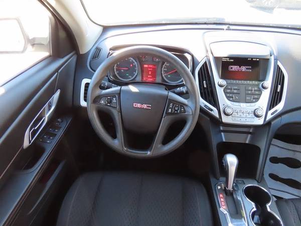 2015 GMC Terrain SLE suv White - - by dealer - vehicle for sale in Pleasant Hill, IA – photo 11
