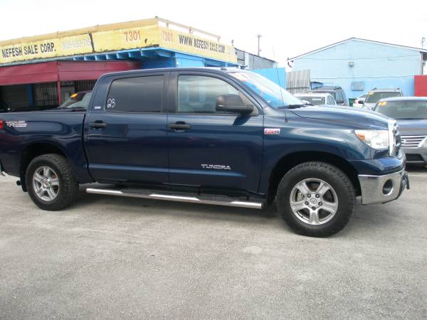 2013 TOYOTA TUNDRA - cars & trucks - by dealer - vehicle automotive... for sale in Miami, FL – photo 5