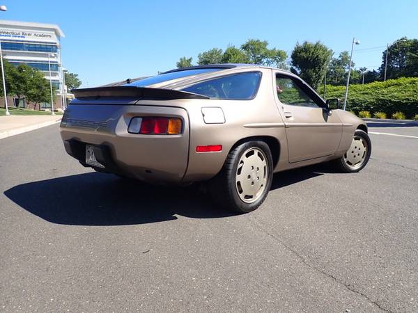 1984 Porsche 928S - - by dealer - vehicle automotive for sale in East Hartford, CT – photo 6