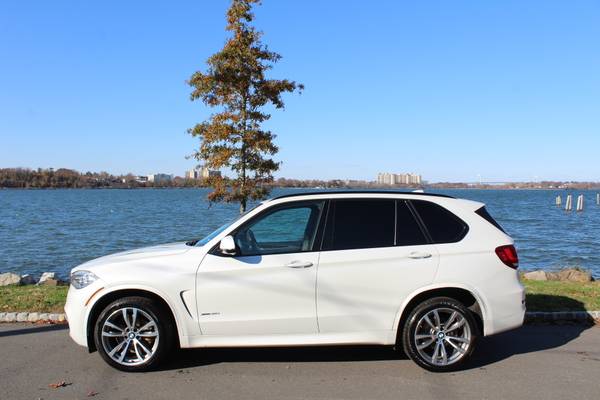 2015 BMW X5 AWD M-Pkg - cars & trucks - by dealer - vehicle... for sale in Great Neck, NY – photo 4