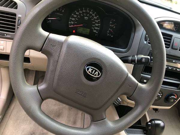 Kia spectra for sale in Hopewell Junction, NY – photo 9