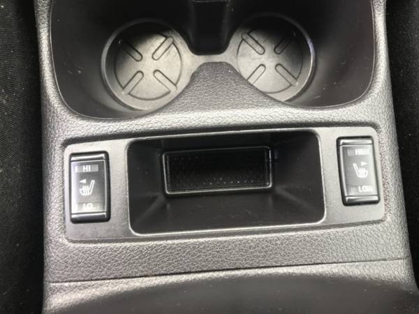 2016 Nissan Rogue SL heated Leather seats Navigation back up camera for sale in Wheat Ridge, WY – photo 13