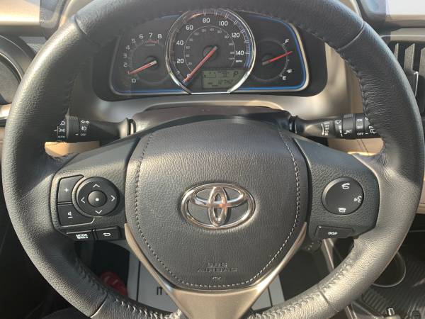 REDUCED! 🔹🔷 2015 Toyota RAV4 LTD *AWD * LOWEST MILES! 🔷🔹 - cars &... for sale in Tyngsborough, MA, NH – photo 11