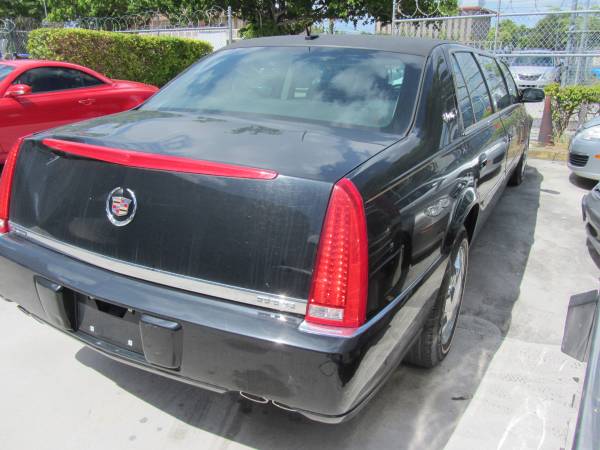 2011 cadilac DTS 12Kmile superior coach 6 door limo funeral car... for sale in Hollywood, FL – photo 13