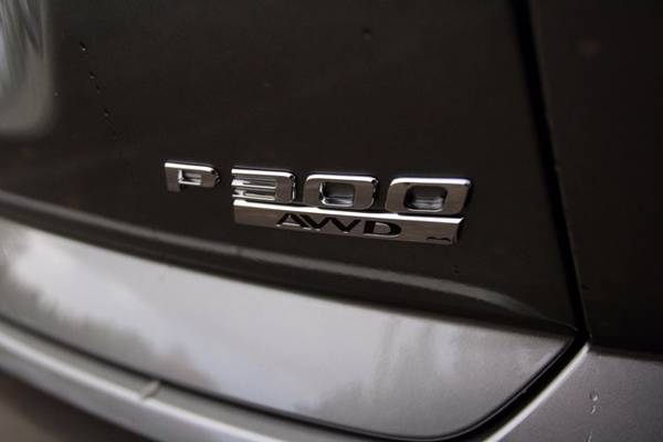 2020 Jaguar E-PACE AWD All Wheel Drive R-Dynamic SE SUV - cars &... for sale in Bellevue, WA – photo 8