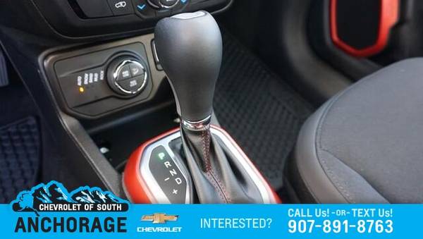 2019 Jeep Renegade Trailhawk 4x4 - cars & trucks - by dealer -... for sale in Anchorage, AK – photo 17