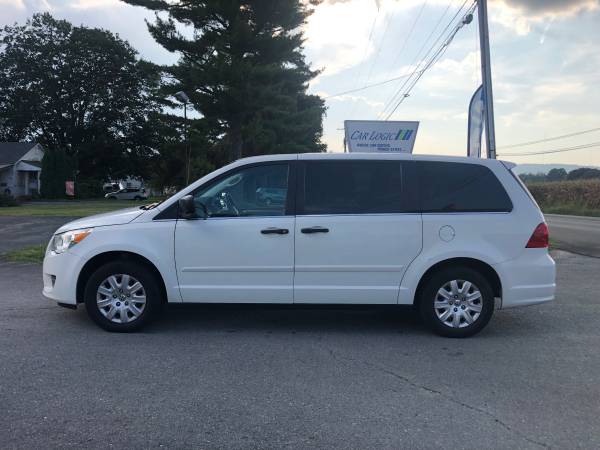 2012 Volkswagen Routan for sale in Wrightsville, PA – photo 7