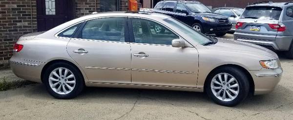 2008 Hyundai Azera Limited - Low Miles Gold Moonroof Loaded Mags for sale in New Castle, PA – photo 4