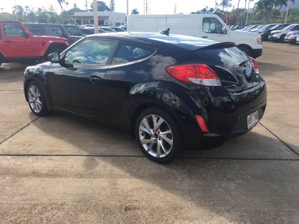 2016 Hyundai Veloster Base - cars & trucks - by dealer - vehicle... for sale in Lihue, HI – photo 3