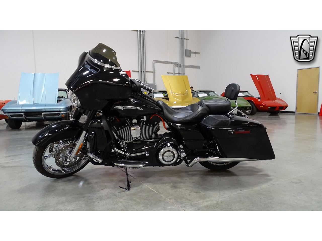 2015 Harley-Davidson Motorcycle for sale in O'Fallon, IL – photo 4