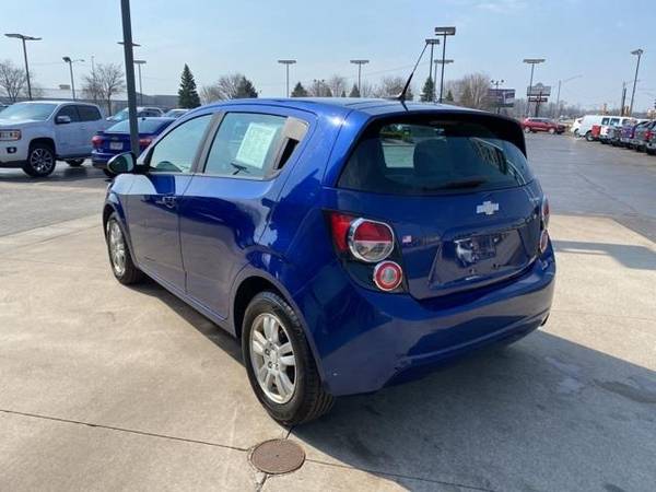 2014 Chevrolet Sonic LS - hatchback - - by dealer for sale in Manitowoc, WI – photo 5
