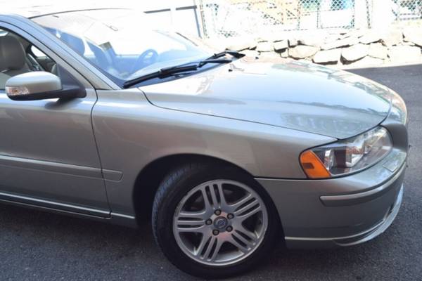 *2007* *Volvo* *S60* *2.5T 4dr Sedan* - cars & trucks - by dealer -... for sale in Paterson, NY – photo 8