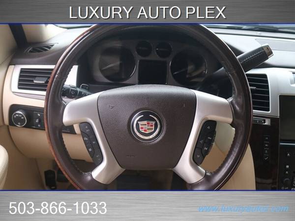 2008 Cadillac Escalade AWD All Wheel Drive SUV for sale in Portland, OR – photo 19