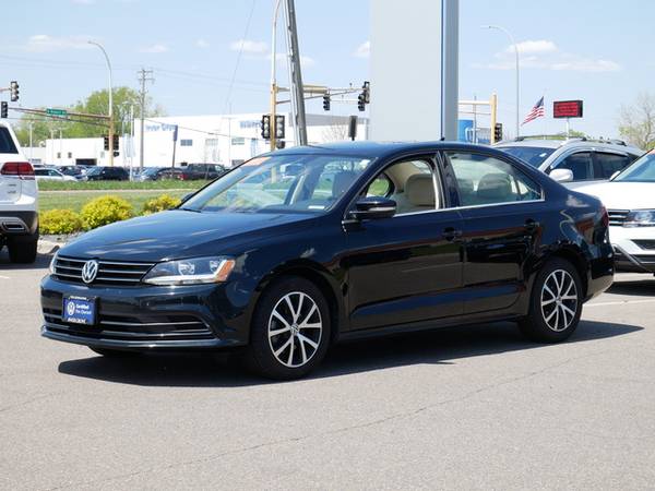 2017 Volkswagen VW Jetta 1 4T SE - - by dealer for sale in Inver Grove Heights, MN – photo 4