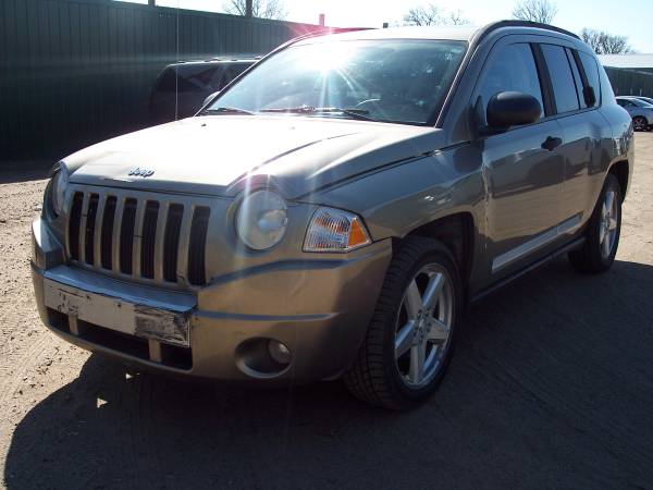 2007 JEEP COMPASS LIMITED W/144, 945 MILES! 4X4, LOW MILES! - cars & for sale in Little Falls, MN – photo 2