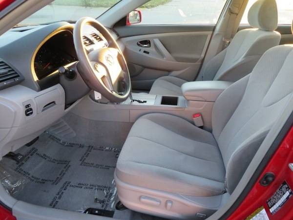 2007 Toyota Camry... 122,000 Miles... $4,700 - cars & trucks - by... for sale in Waterloo, IA – photo 10