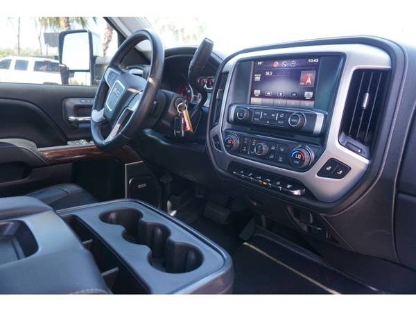 2015 Gmc Sierra 2500hd 4WD CREW CAB 153 7 SLT 4x4 Pas - Lifted for sale in Glendale, AZ – photo 11