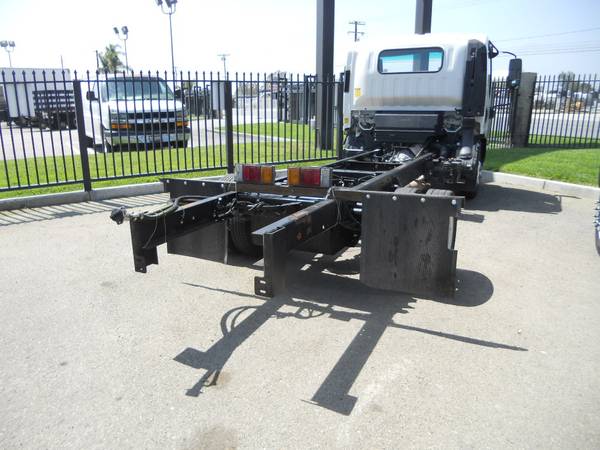 2016 isuzu NPR gas cab & chasiss 12, 000GVW TRUCK FOR BOX FLATBED for sale in Los Angeles, CA – photo 4