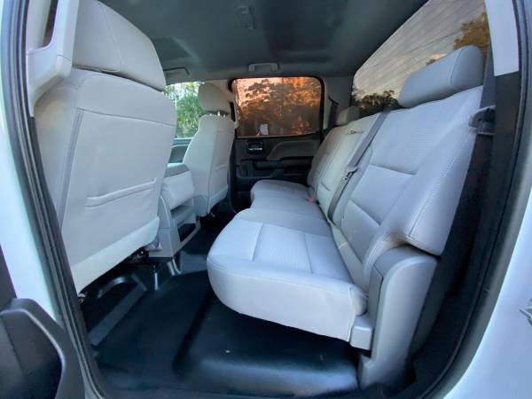 2018 Chevrolet Chevy Silverado 1500 LS 4x4 4dr Crew Cab 5.8 ft. SB... for sale in TAMPA, FL – photo 20