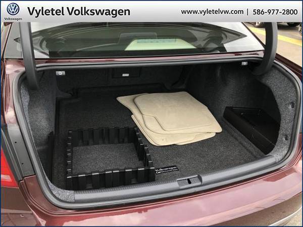 2014 Volkswagen Passat sedan 4dr Sdn 2.0L DSG TDI SEL Premium -... for sale in Sterling Heights, MI – photo 9
