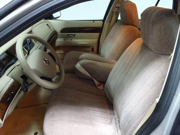 2006 Mercury Grand Marquis GS - cars & trucks - by dealer - vehicle... for sale in TAMPA, FL – photo 19