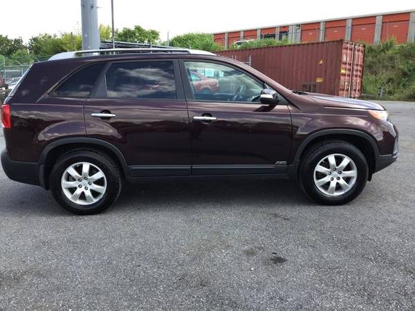2011 KIA SORENTO*UP FOR AUCTION* - cars & trucks - by dealer -... for sale in Whitehall, PA – photo 6