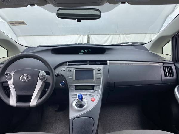 2012 Toyota Prius Plugin Hybrid Hatchback 4D hatchback Green -... for sale in Buffalo, NY – photo 21