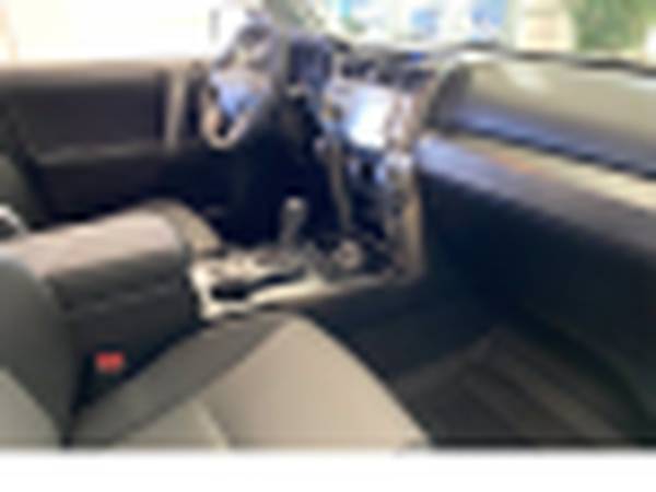 Used 2020 Toyota 4Runner SR5 Premium / $4,111 below Retail! - cars &... for sale in Scottsdale, AZ – photo 9