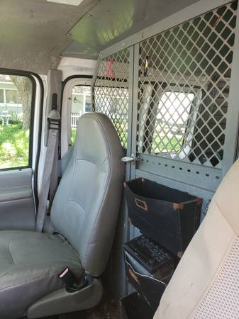 WORK VAN 2000 Ford e-250 for sale in KENNETH CITY, FL – photo 11