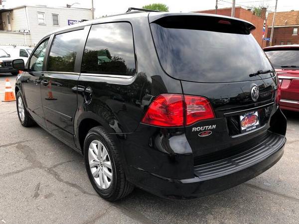 2012 Volkswagen Routan SE CALL OR TEXT TODAY! - - by for sale in Cleveland, OH – photo 7