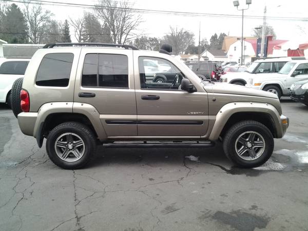 2004 Jeep Liberty Renegade - - by dealer - vehicle for sale in Bausman, PA – photo 4