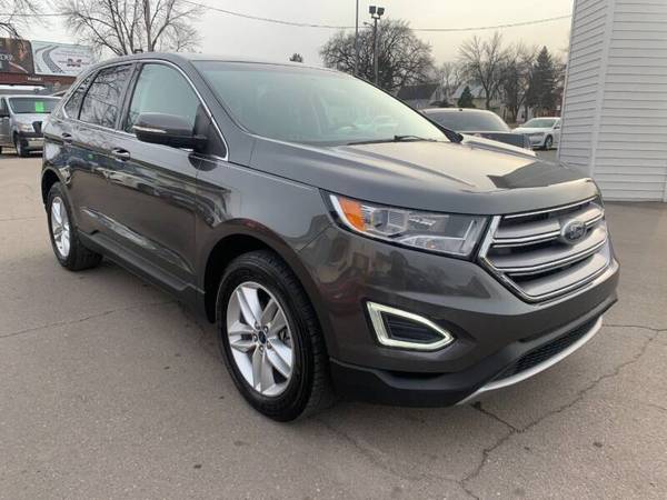 2017 Ford Edge SEL - - by dealer - vehicle automotive for sale in Grand Forks, ND – photo 4