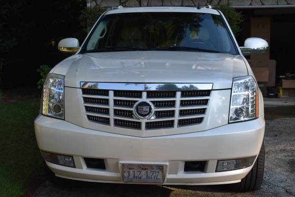 2007 Cadillac Escalade ESV Platinum - cars & trucks - by owner -... for sale in Pikeville, NC – photo 8