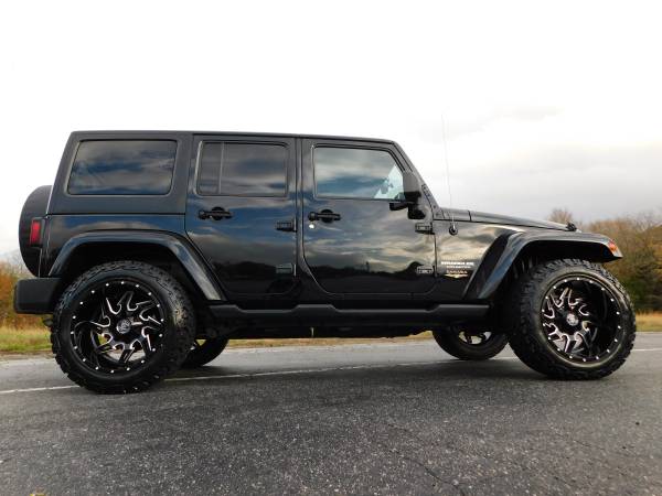 LIFTED 14 JEEP WRANGLER SAHARA 6 SPEED MANUAL 3.6L 4X4 20X12 NEW... for sale in KERNERSVILLE, NC – photo 3