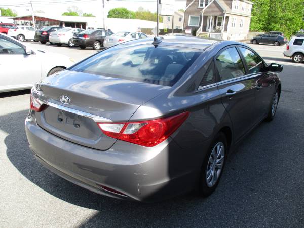 2012 HYUNDAI SONATA GLS 126K MILES VERY CLEAN - - by for sale in Providence, RI – photo 4