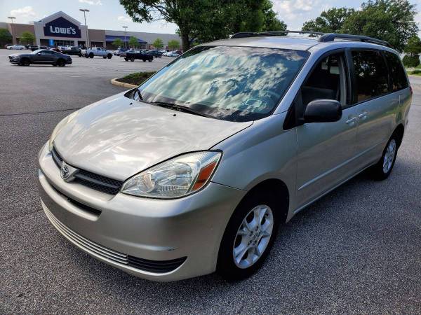 2004 Toyota Sienna AWD LE 7 passenger rides great we finance! for sale in Lawnside, DE – photo 5