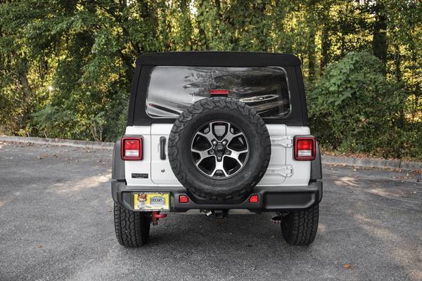 Jeep Wrangler Rubicon 4X4 SUV Bluetooth Rear Camera Low Miles Nice! for sale in Charleston, WV – photo 7