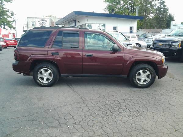 2006 Chevy Trailblazer LS 4x4 - Low Miles! - - by for sale in Bausman, PA – photo 4