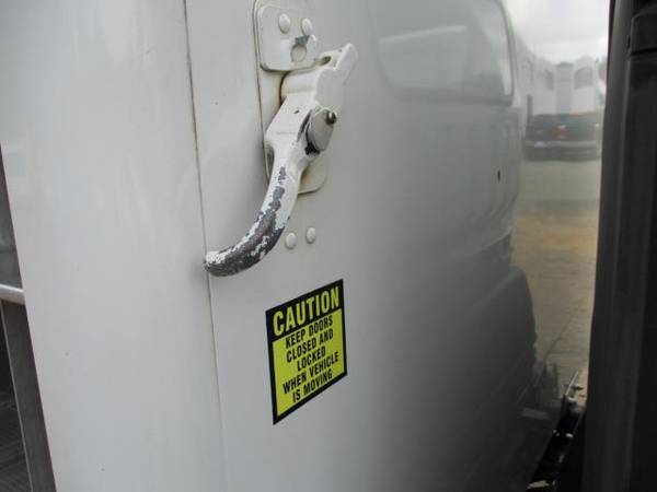 2012 Isuzu NPR HD 14 BEVERAGE TRUCK * ROLL UP SIDE DOORS - cars &... for sale in south amboy, TN – photo 24