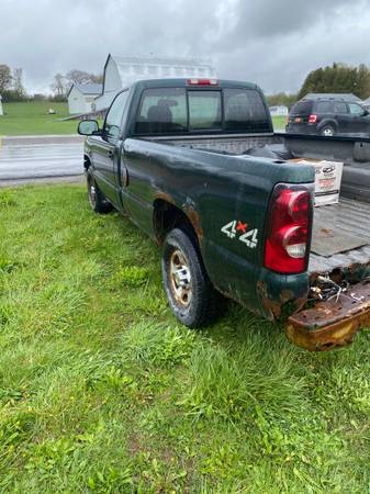 2004 Chevy Silverado 1500 4x4 for sale in Sangerfield, NY – photo 2