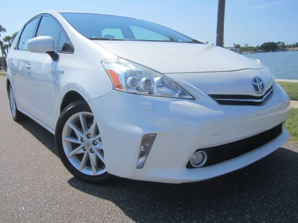 2014 Toyota Prius V Pkg 5 for sale in SAINT PETERSBURG, FL – photo 4