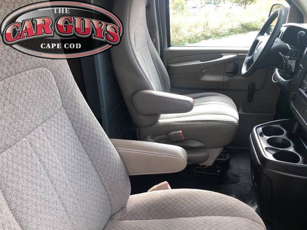 2010 Chevrolet Express Cargo 1500 3dr Cargo Van < for sale in Hyannis, MA – photo 6