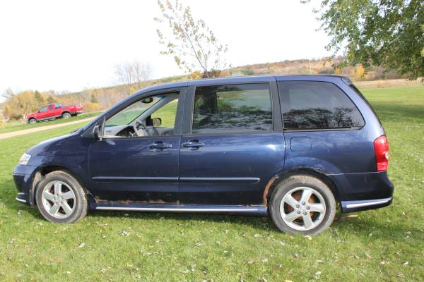 2003 Mazda MPV van, 143,108 miles, LEATHER & MOONROOF for sale in Woodville, WI – photo 7