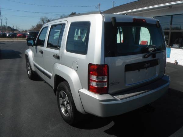 2008 Jeep Liberty Sport - - by dealer - vehicle for sale in Maryville, TN – photo 7