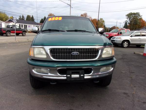 1998 Ford Expedition - cars & trucks - by dealer - vehicle... for sale in Fredonia, NY – photo 3